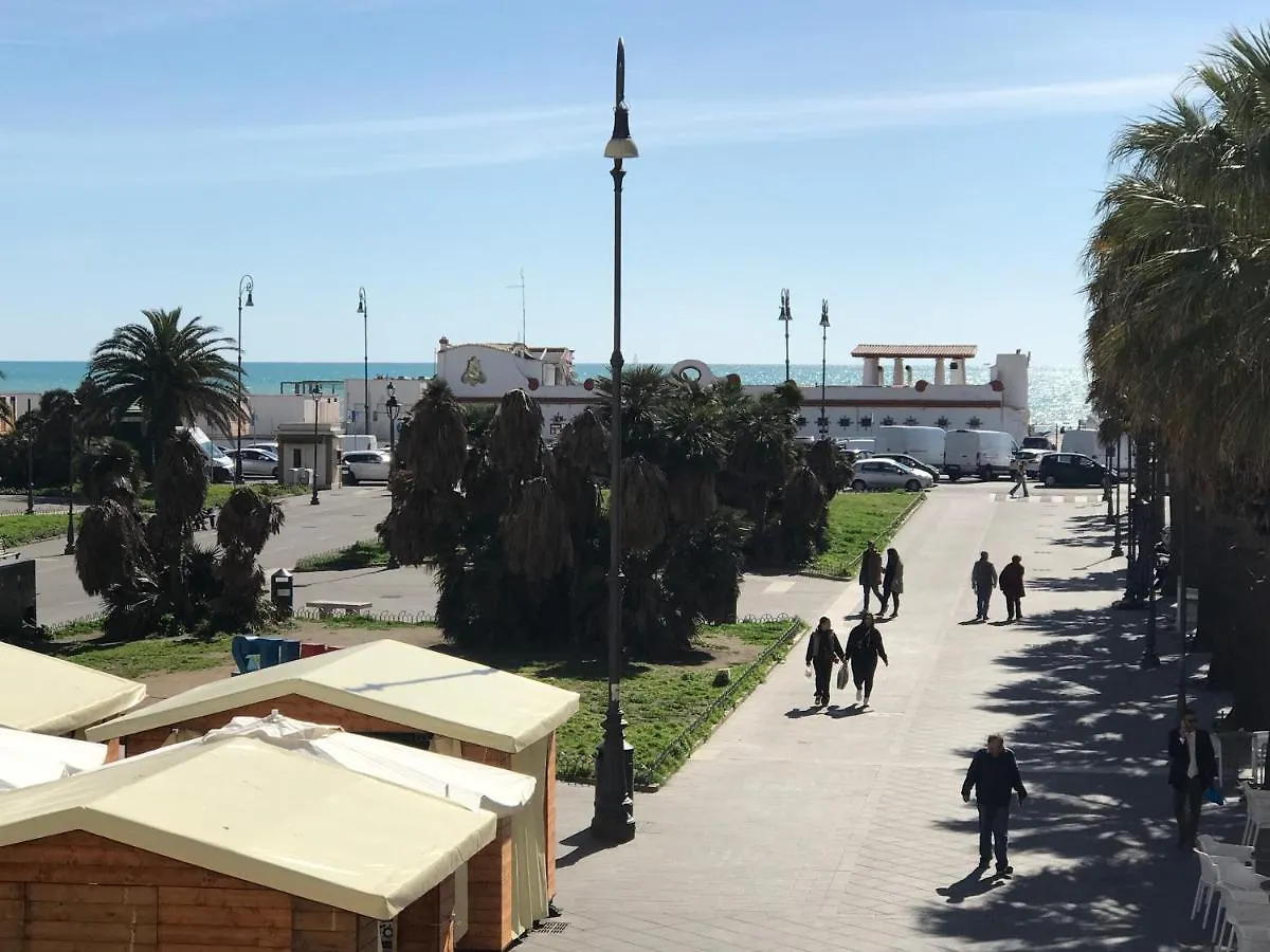 Appartamento Piazza Anco Marzio Lido di Ostia 0*,  Italy