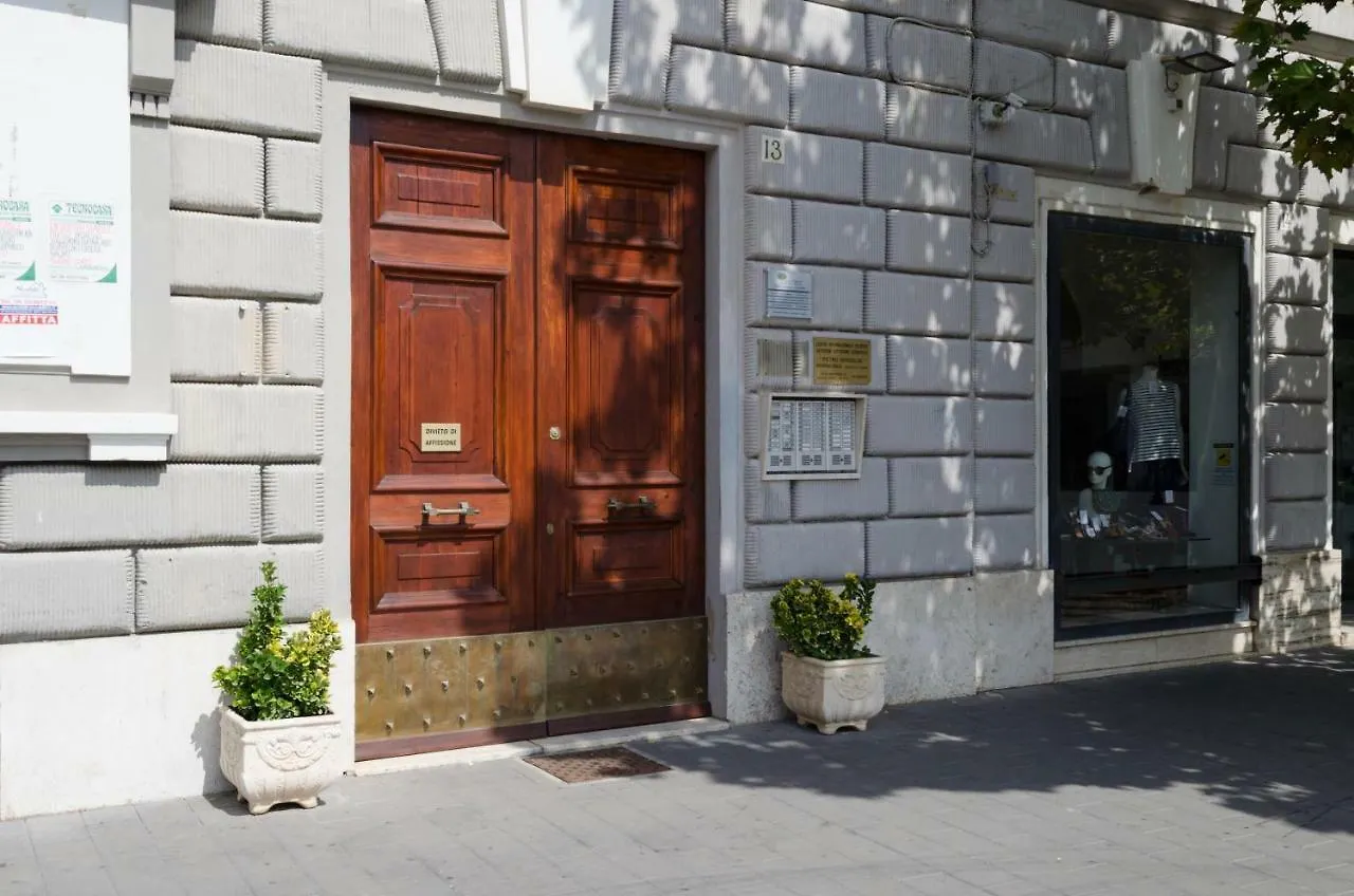 Appartamento Piazza Anco Marzio Lido di Ostia Apartment